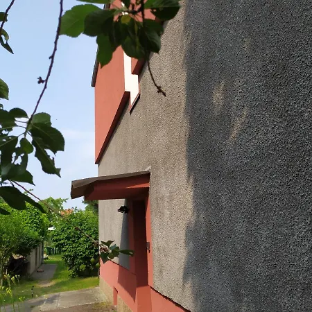 Garden Hause Apartment *